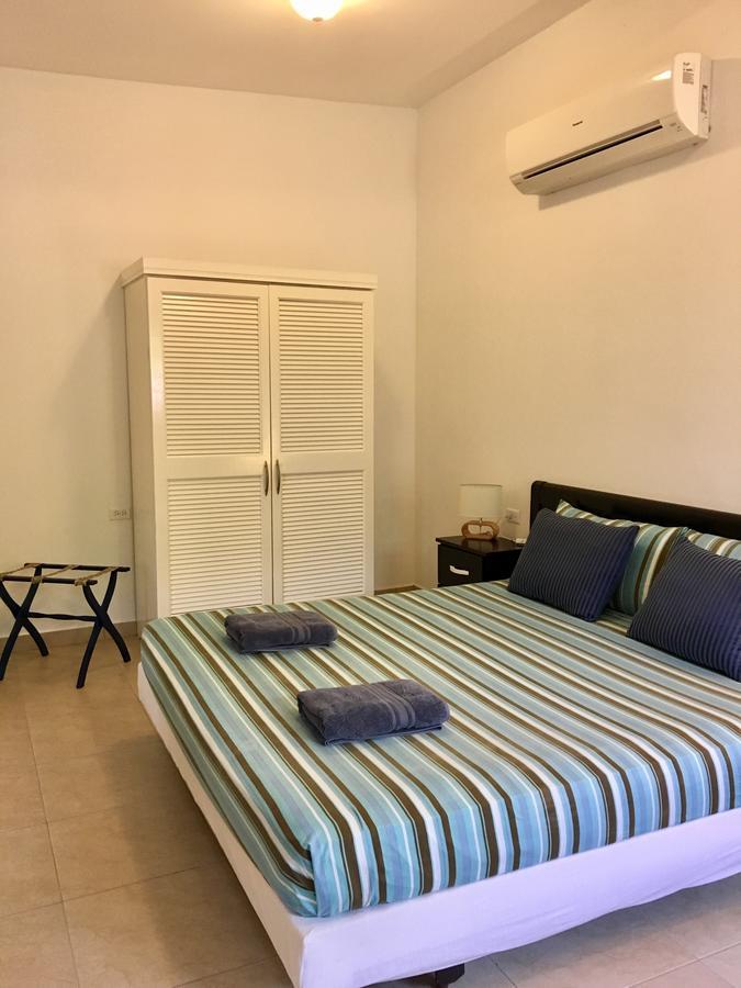 Bubali Gardens Apartment Palm Beach Luaran gambar