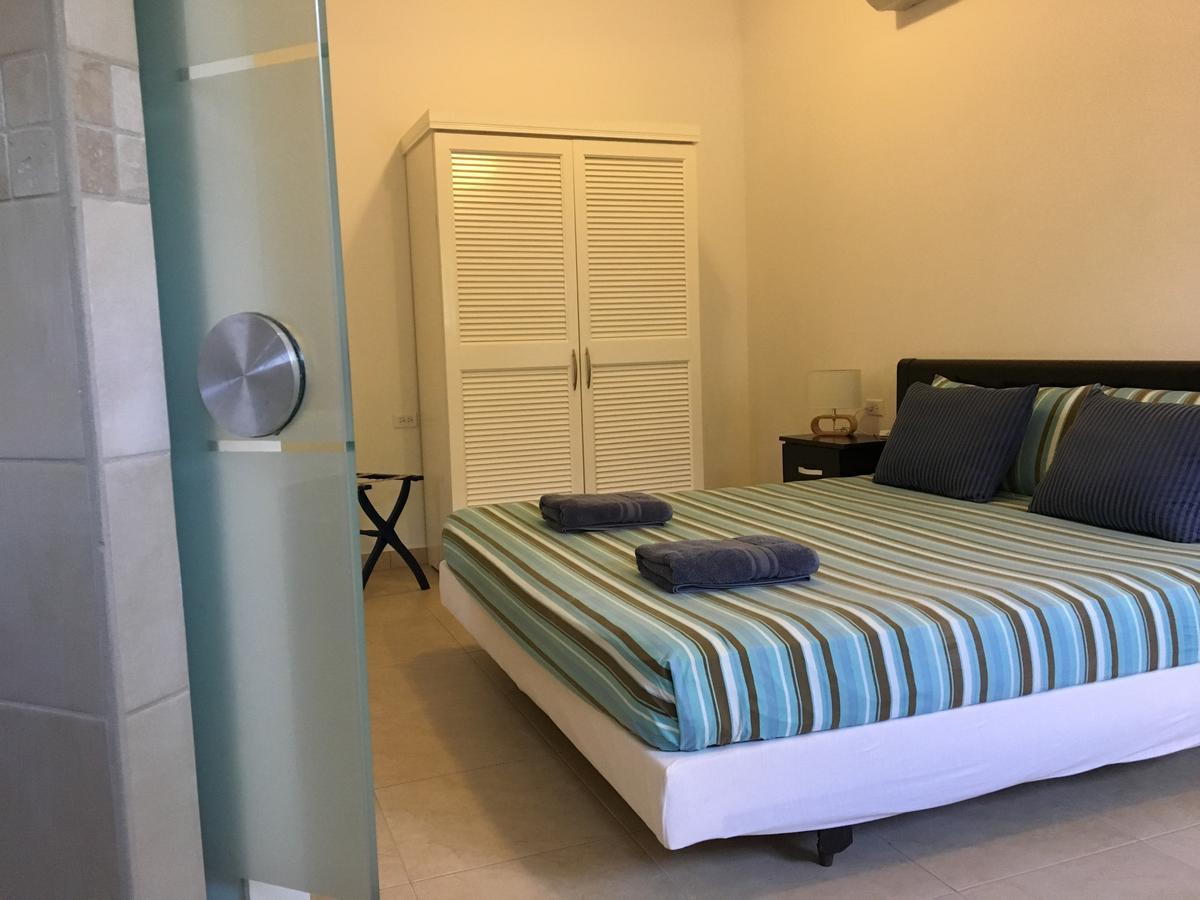Bubali Gardens Apartment Palm Beach Luaran gambar