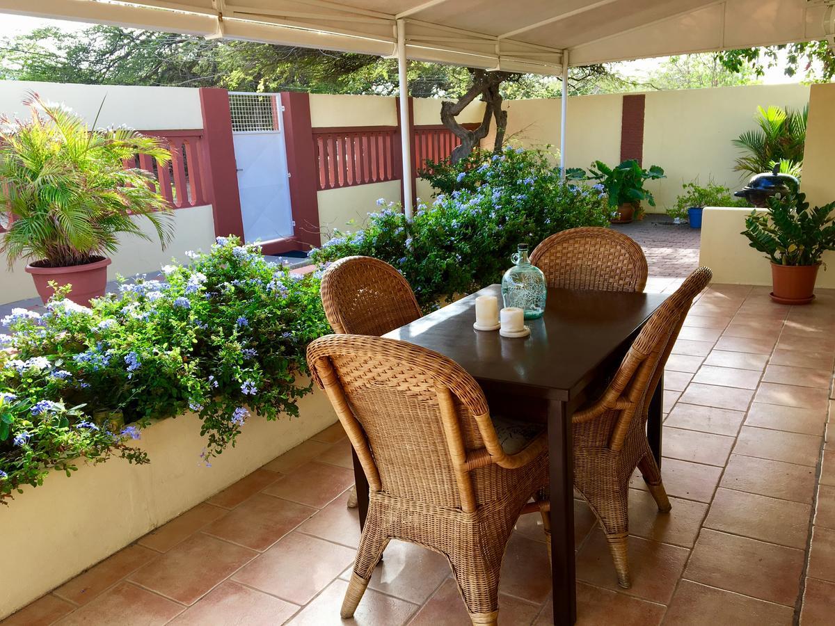 Bubali Gardens Apartment Palm Beach Luaran gambar